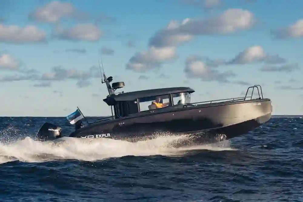 EXPLR 10 Sport + — XO Boats
