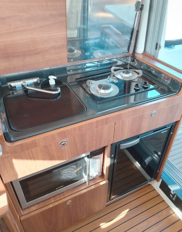 0fc90b4ac3e6cfa8167f8ebbd757a7c92e4009be